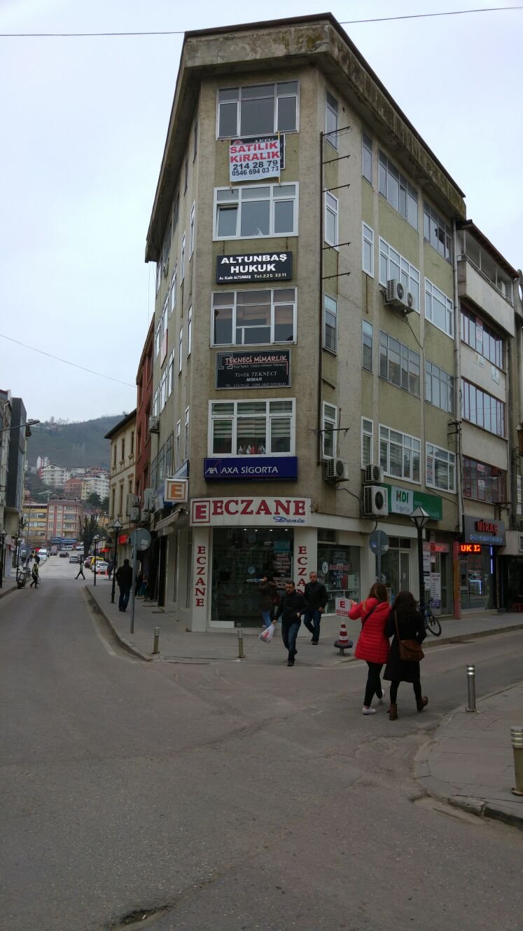 ALTUNBAŞ HUKUK BÜROSU, Avukat Kadir Altunbaş