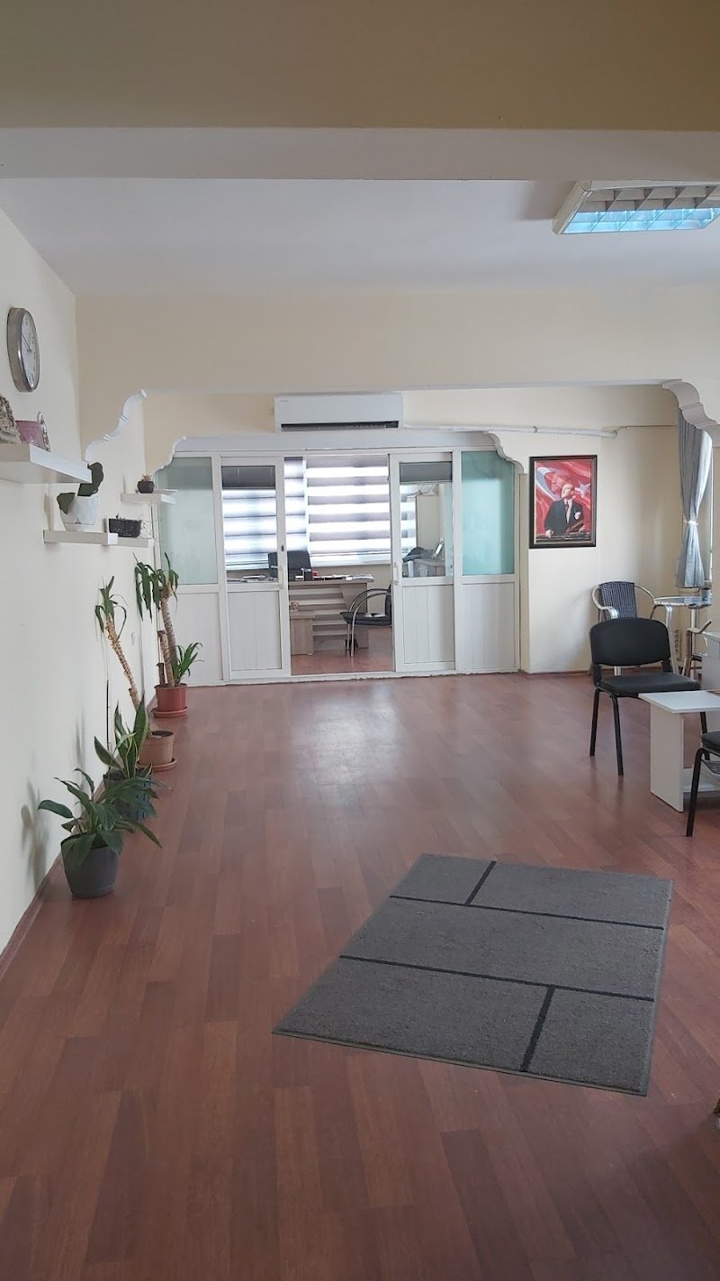 Avukat Nusret GÜLBEYCAN