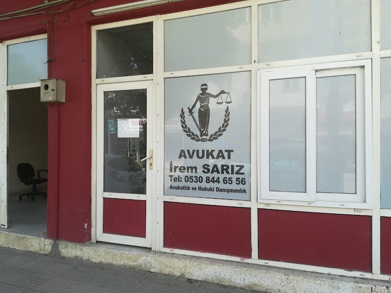 Avukat İrem Sarız