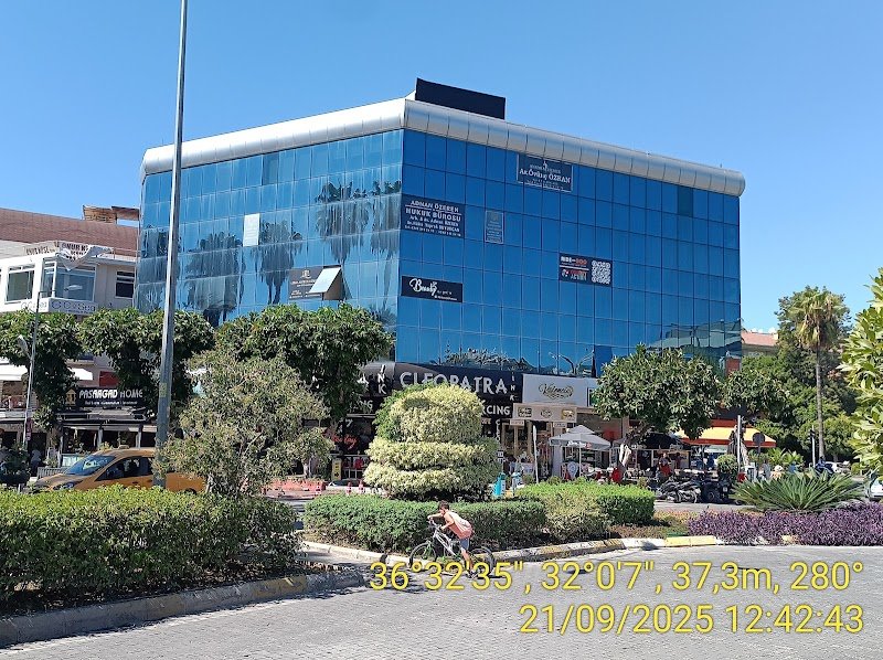 Avukat Adnan Özeren