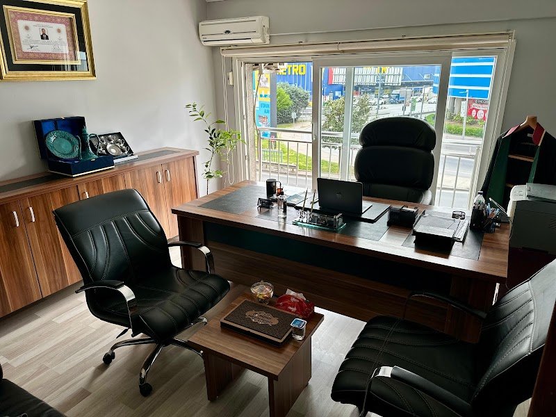 Karadağ Hukuk & Danışmanlık Bürosu-Güngören Avukat,Boşanma Avukatı,Ceza Avukatı,İş Avukatı,Miras Avukatı,Kira Avukatı,