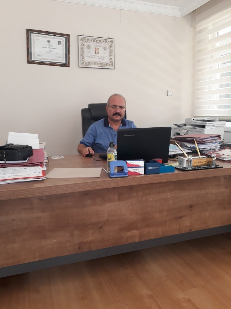 Avukat Mehmet Biçen