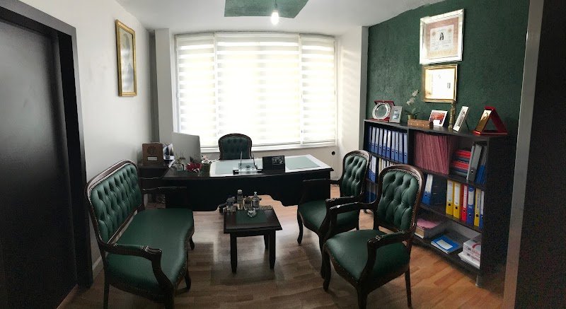 Avukat Arabulucu Buket Yavuz - Yavuz Hukuk Bürosu