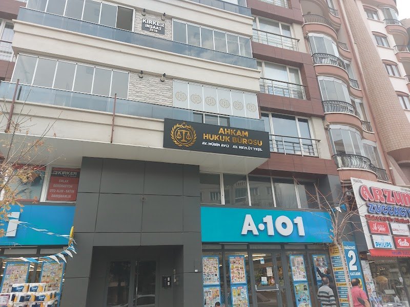 Avukat Mevlüt Yeşil