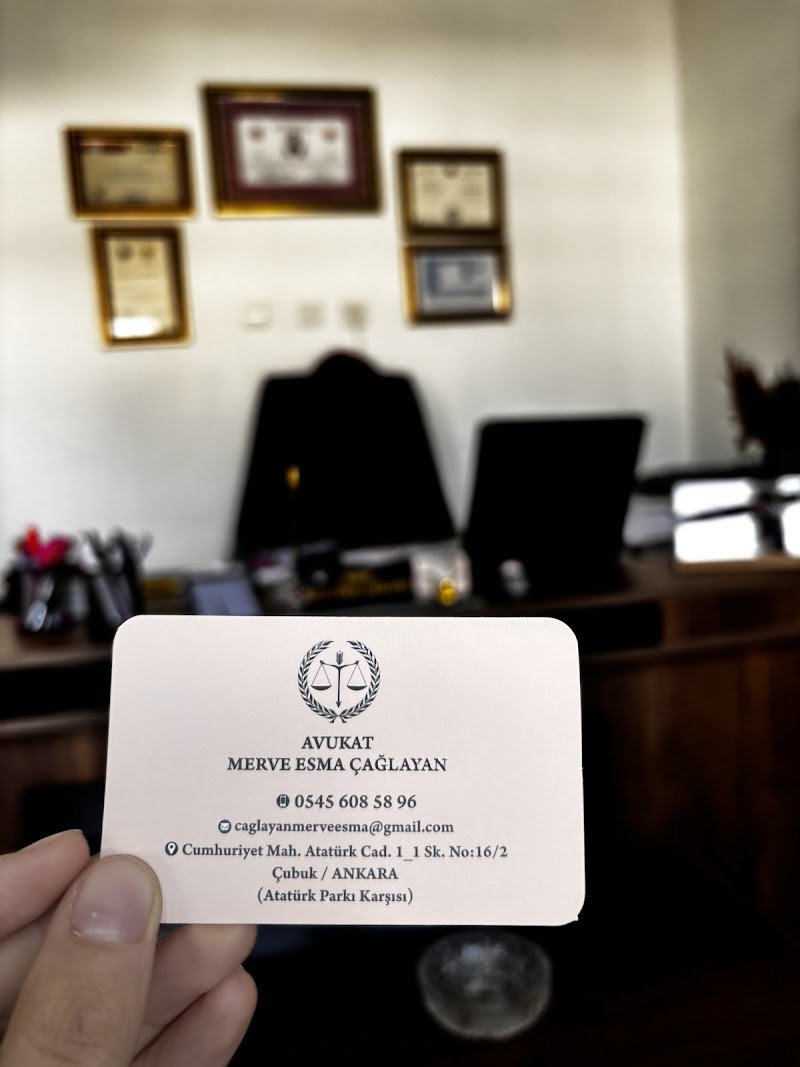 Av. Merve Esma ÇAĞLAYAN / HUKUK DANIŞMANLIK