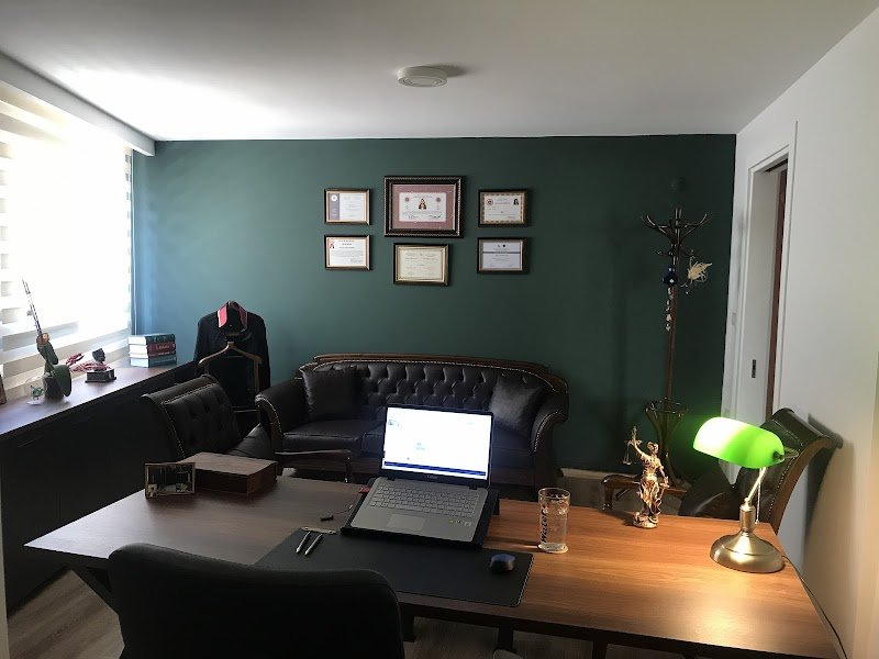 AVUKAT ARABULUCU AYLA BATMAZ OK | GAZİEMİR AVUKAT | SARNIÇ AVUKAT