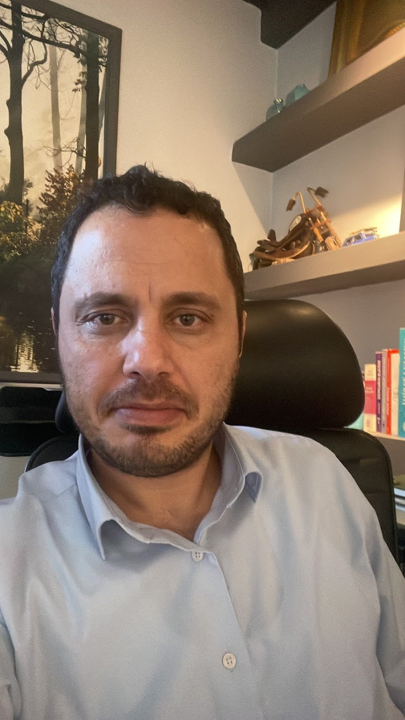 Avukat Hasan Basri SARI - Konya Avukat. Konya Ceza avukatı ve Konya Boşanma Avukatı