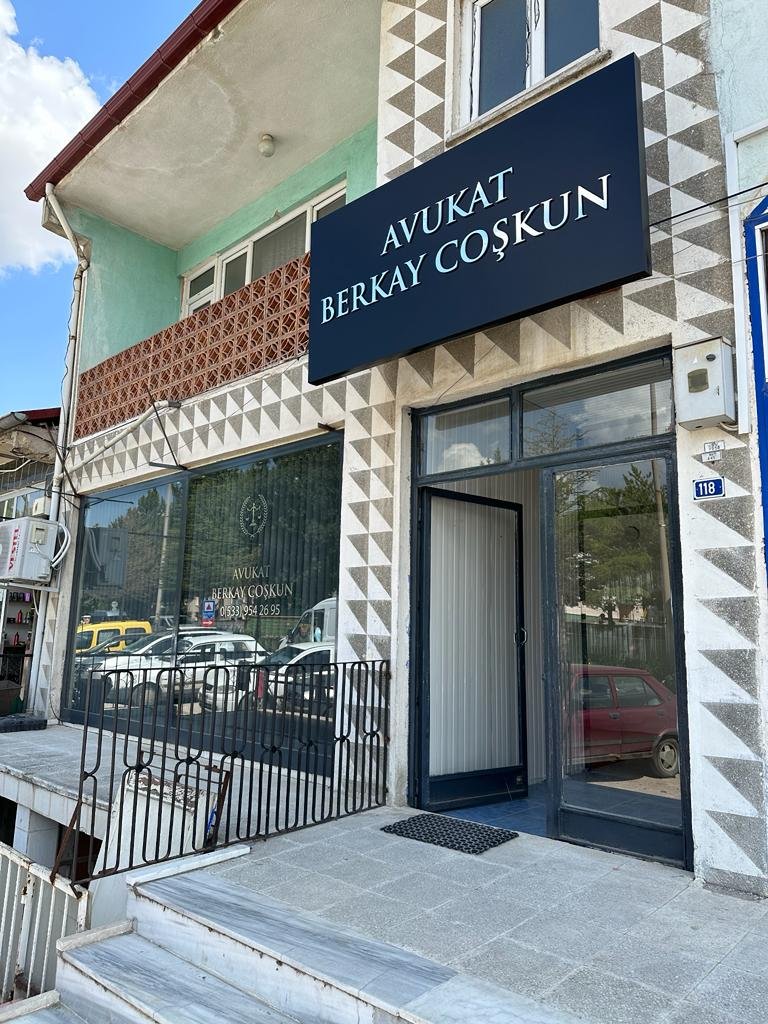 Avukat Berkay Coşkun