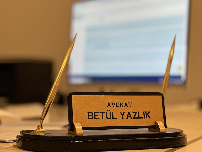 Avukat Betül Yazlık | Tarsus Avukat