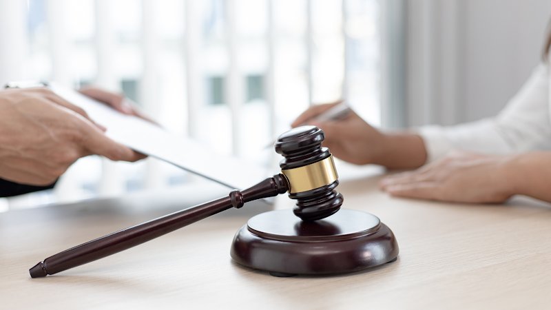 AVUKAT YONCA VARLI - VARLI HUKUK BÜROSU SİLİVRİ