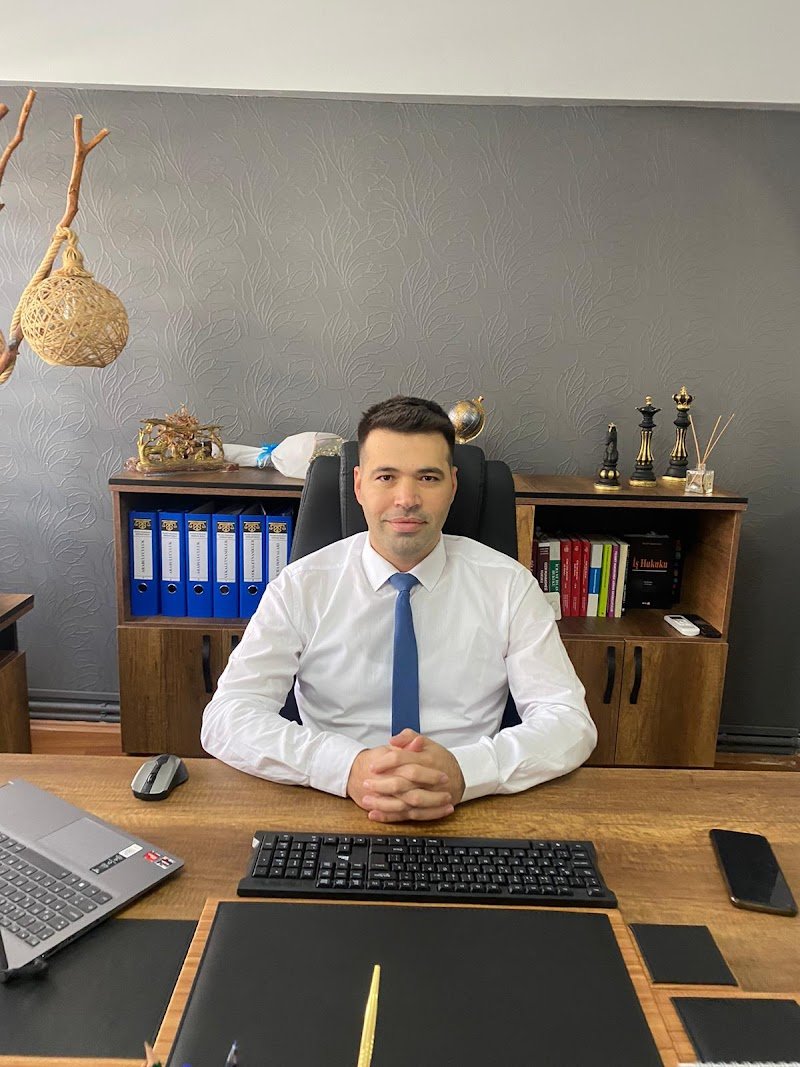 Balıkesir Avukat Serdar SULU / Balıkesir Avukat Arabulucu | Boşanma Avukatı | Ceza Avukatı | Kira Avukatı | İdari Avukatı |