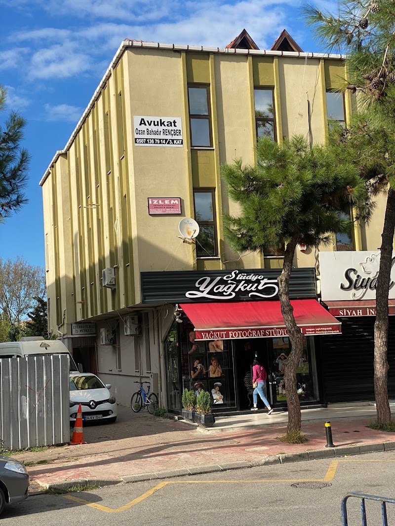 avukat Bahadır Rençber. BAHADIR RENÇBER Hukuk Bürosu