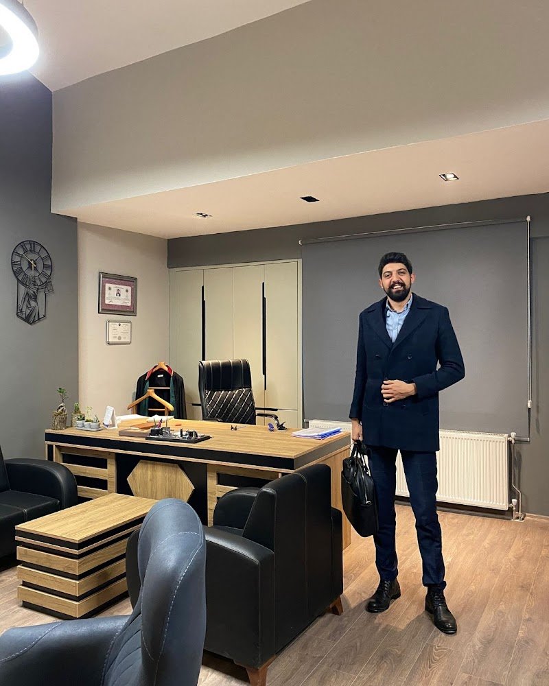 Gaziantep Avukat Alperen Tuğay | Gaziantep Boşanma Avukatı | Gaziantep Ceza Avukatı-İşçi Alacak Avukatı-Tazminat Avukatı