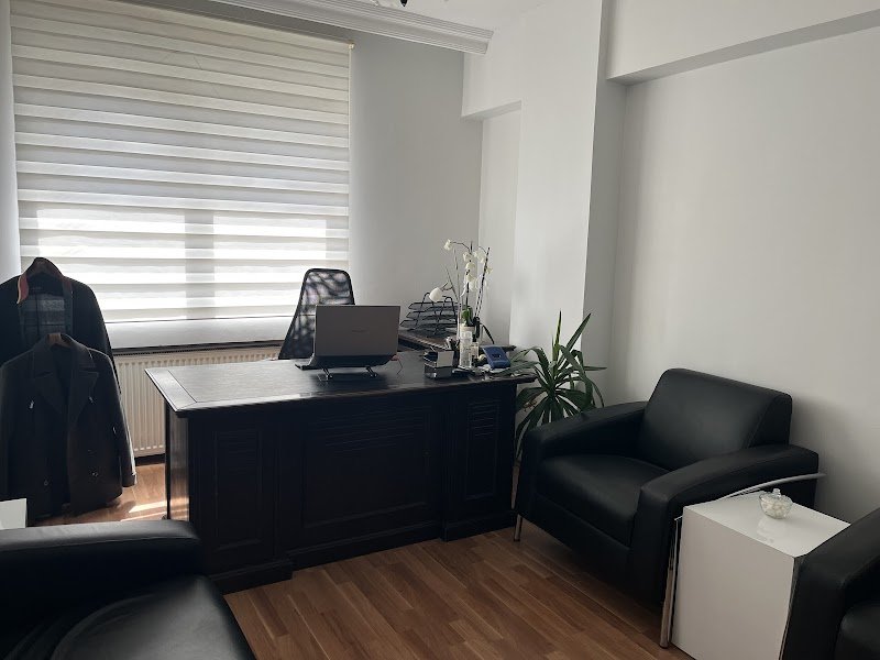 Avukat Gökhan POLAT