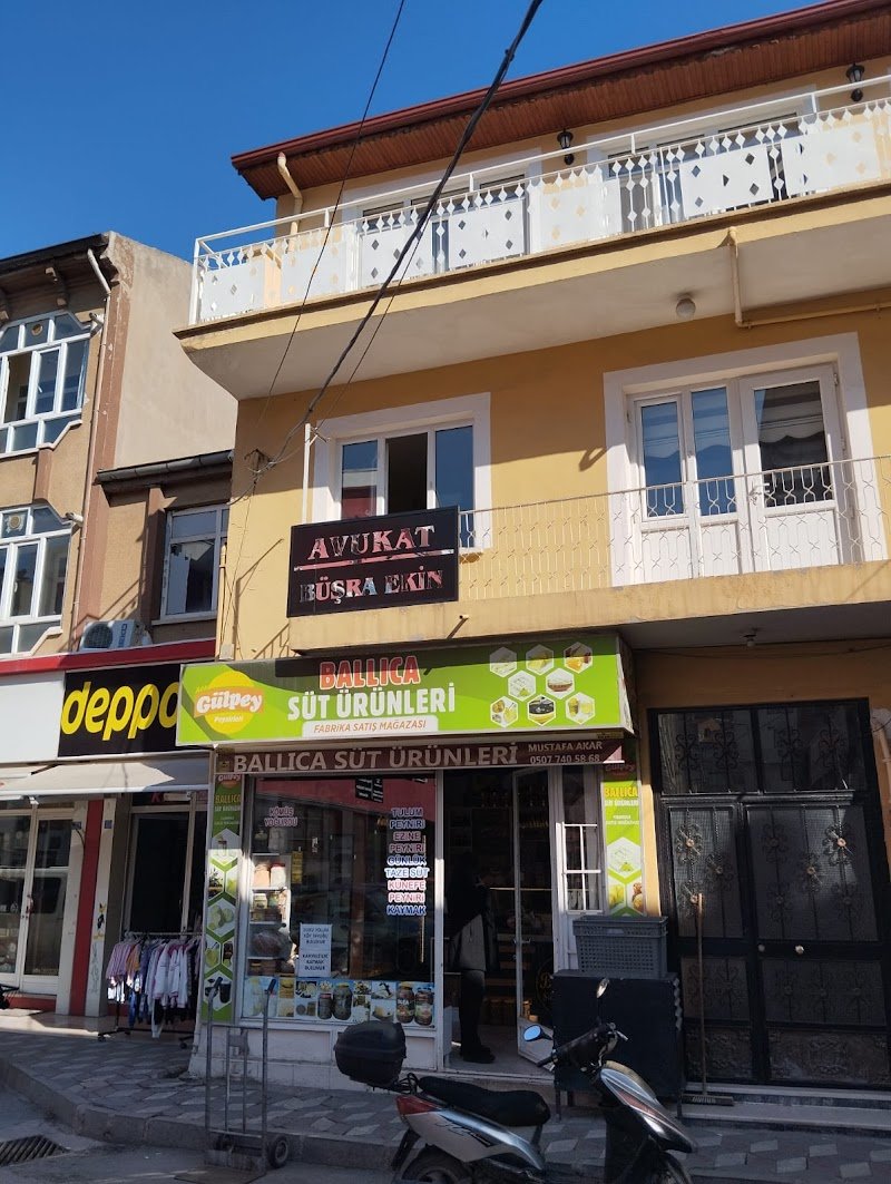 Av.Büşra Ekin | Tokat Boşanma Avukatı -Tokat Anlaşmalı,Çekişmeli Boşanma Avukatı | Nafaka,Velayet,Mal Rejim Avukatı