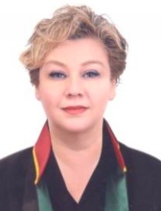 Avukat Emel Yeşildağ
