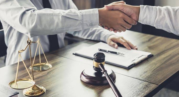 Balıkesir Avukat Mert Kaya | Hukuk Bürosu | Balıkesir Miras Avukatı | Balıkesir Ceza Avukatı | Balıkesir Boşanma Avukatı