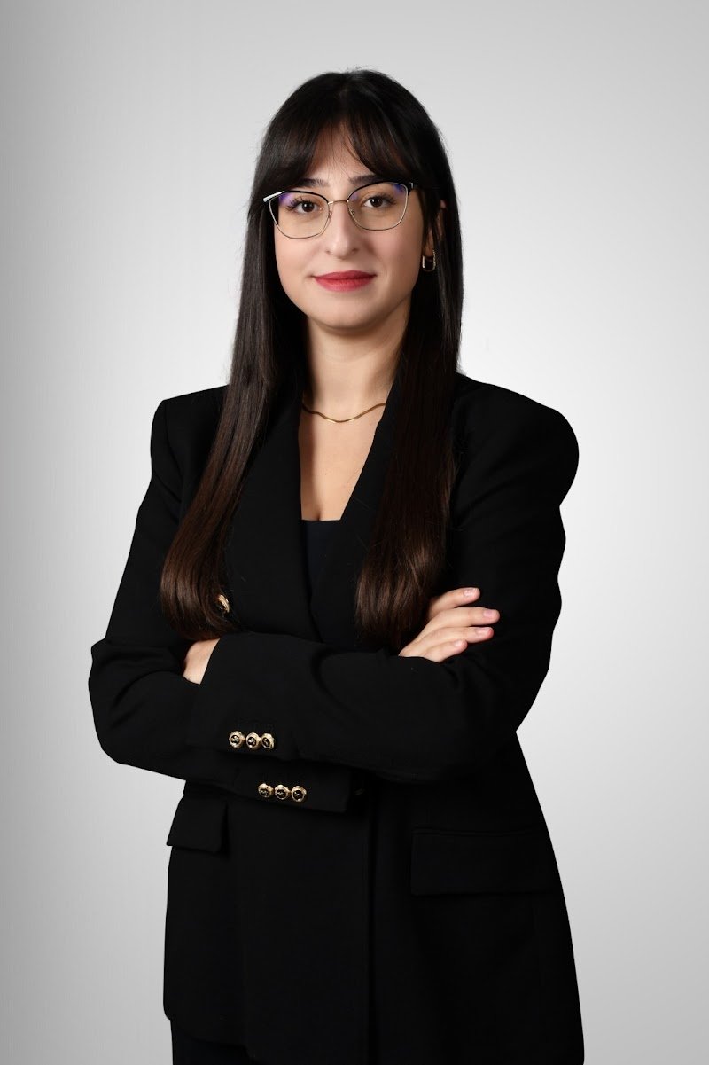 Avukat Burcu ÇALIŞKAN