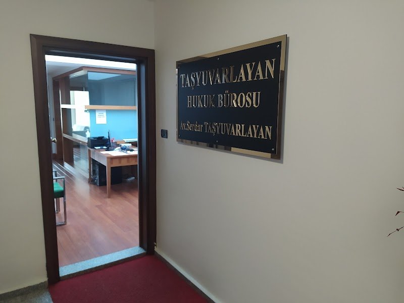 Avukat Serdar Taşyuvarlayan