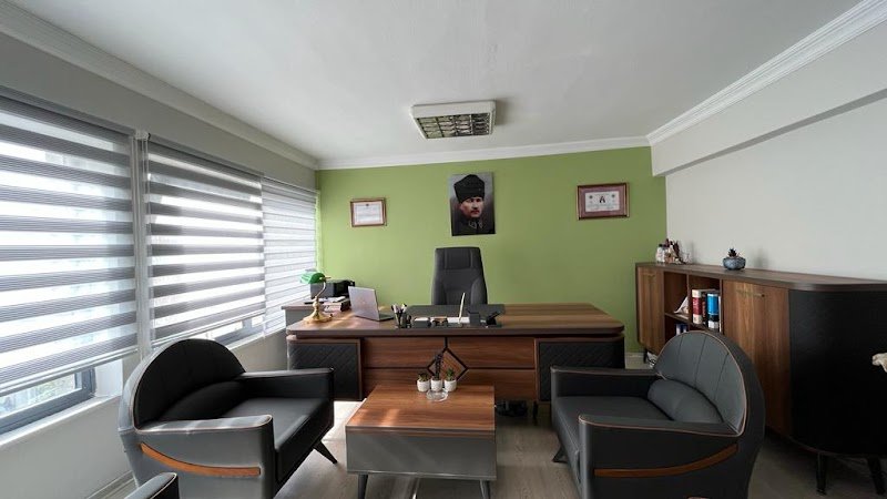 Avukat Zehra Almıla Kara | Edremit Sigorta Avukatı | Edremit Araç Değer Kaybı Avukatı | Edremit Kira Avukatı | İş Avukatı