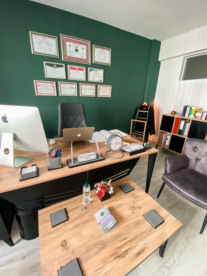 Akhisar Avukat Tuğba Nur Karateke Hukuk & Danışmanlık Bürosu - Akhisar Manisa avukat