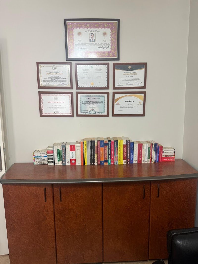 Kocaeli Avukat | İzmit Avukat Fatih AKBAŞ | Kocaeli Kira Avukatı - Kocaeli Ceza Avukatı