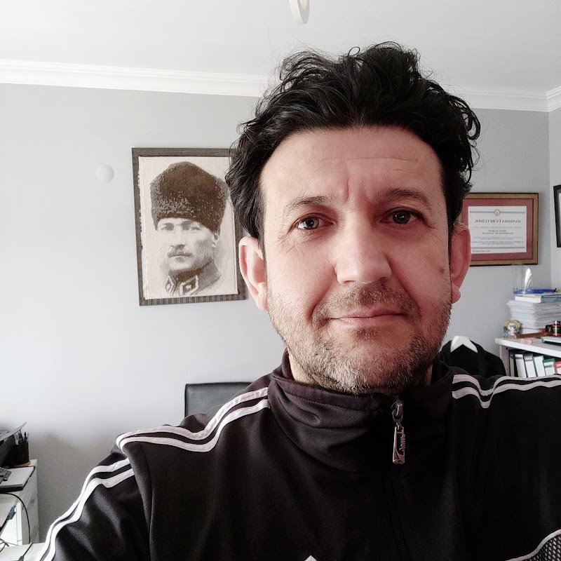 Avukat İsmai̇l Alper Görgülü