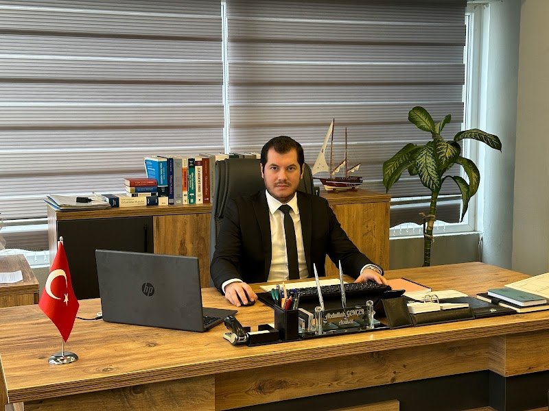 Avukat Abdullah GENÇER