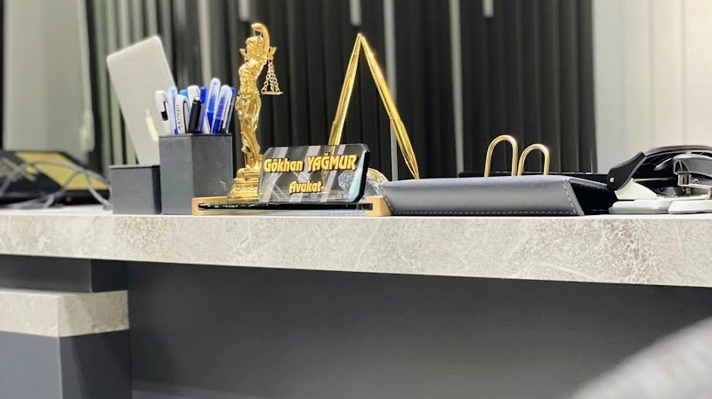 Avukat Gökhan Yağmur | Küçükçekmece Boşanma, Ceza, İcra ve Gayrimenkul Avukatı | Sefaköy Metropark Ofisi