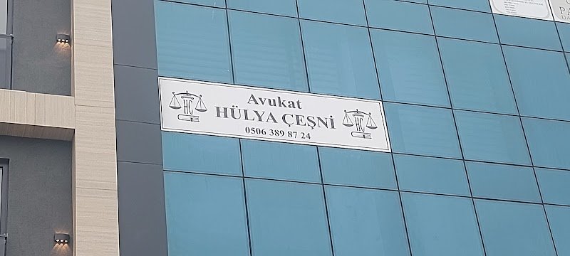 Avukat & Arabulucu Hülya Çeşni