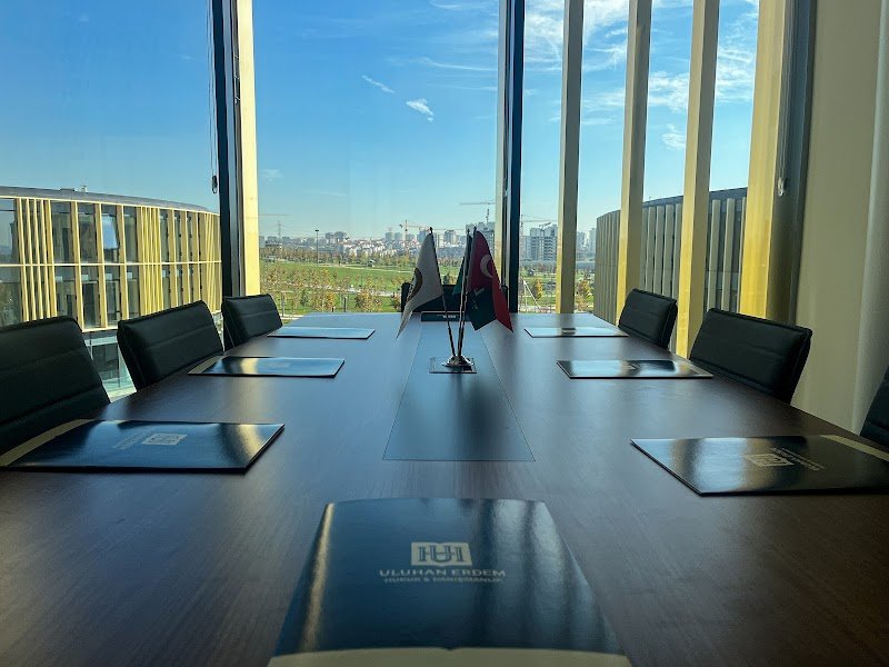 Uluhan Erdem Hukuk & Danışmanlık