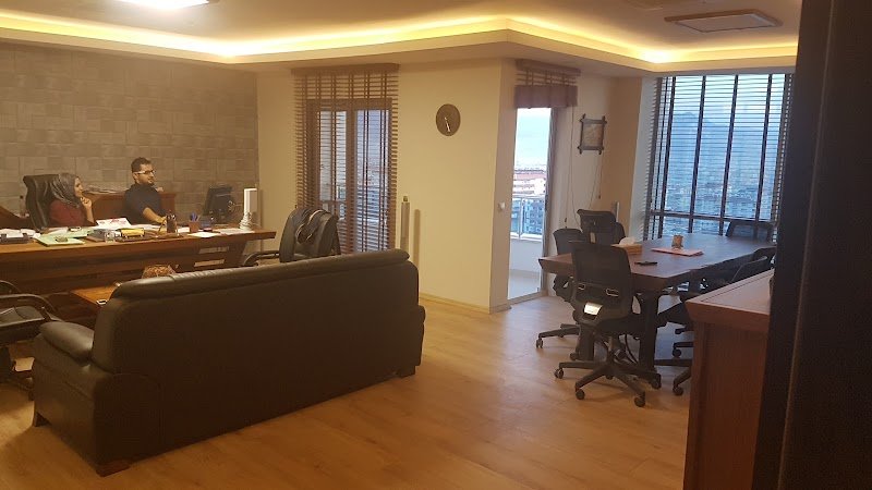 Arabulucu Avukat Suat Özgül