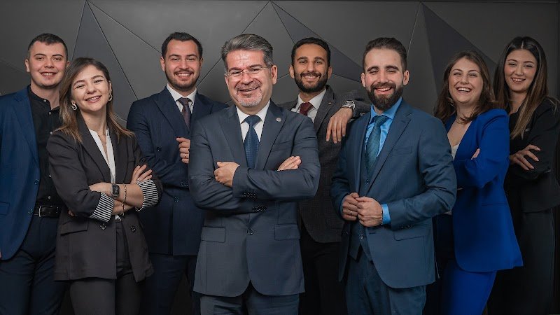 İzmir Avukat - ÖZ HUKUK - İzmir Boşanma Avukatı, İzmir Gayrimenkul Avukatı, İzmir Miras Avukatı