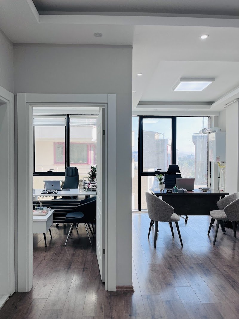 Avukat Hümeyra Akarçay