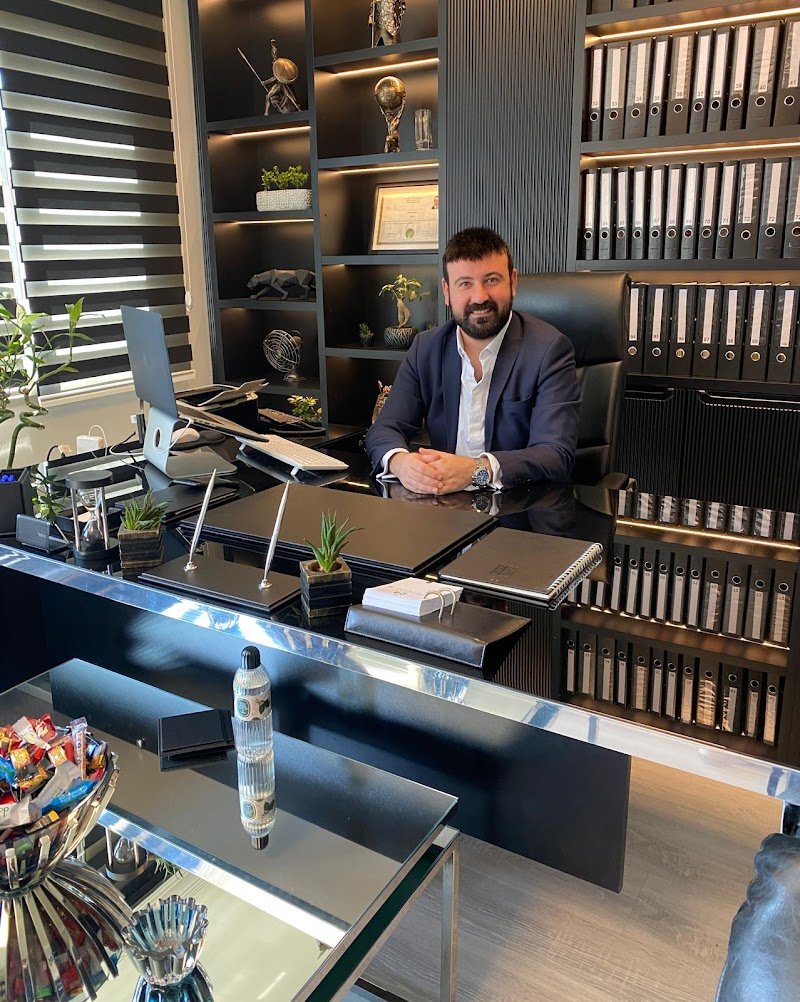 Avukat Alper Sarıca