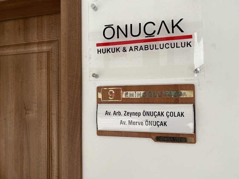 Önuçak Hukuk & Arabuluculuk | Avukat & Arabulucu Merve Önuçak | Avukat & Arabulucu Zeynep Önuçak Çolak