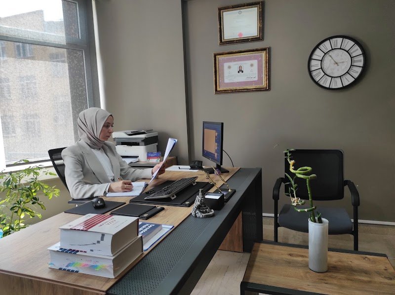 Rize Avukat İNCİ KARSLI