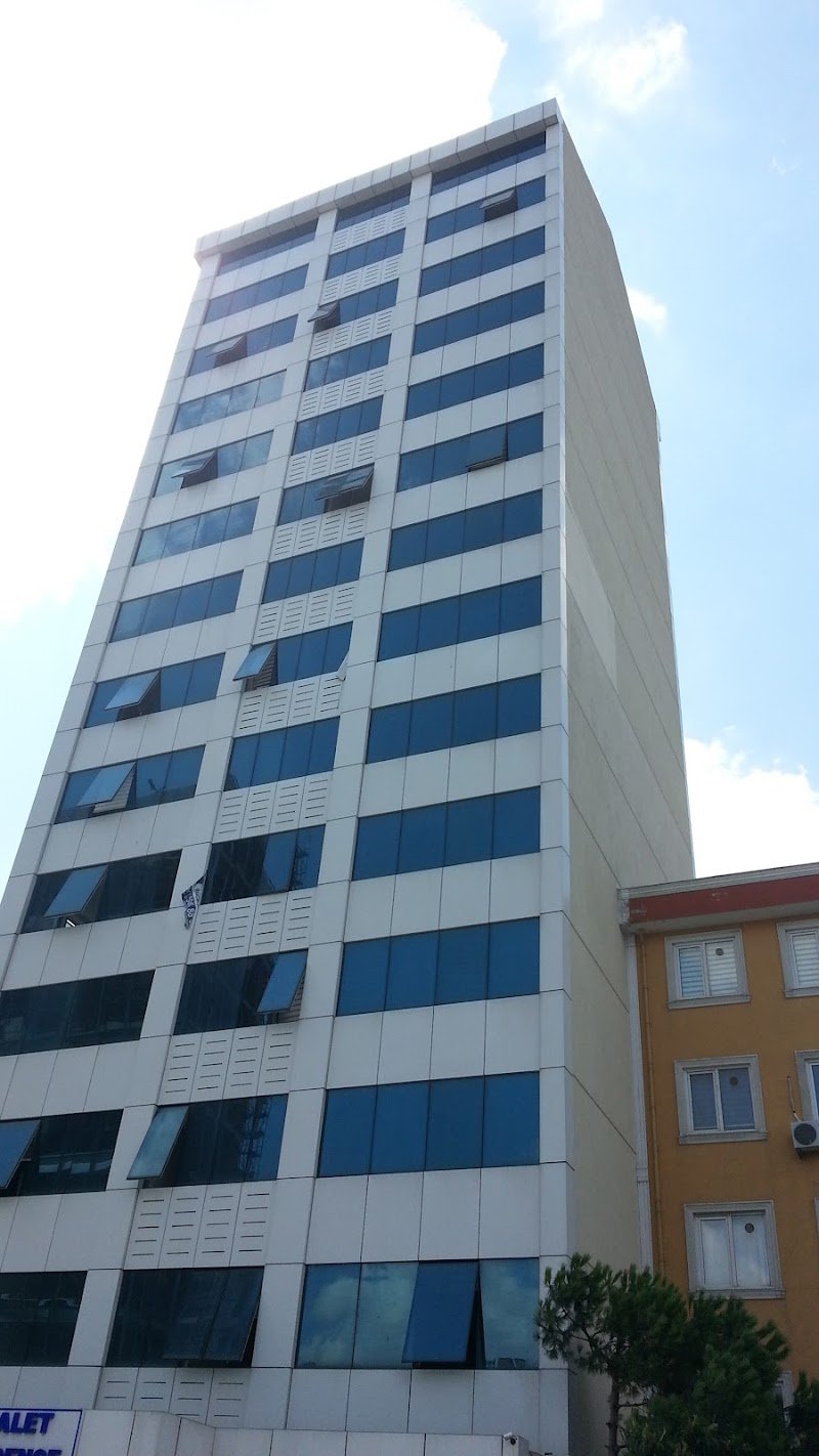 Avukat Atakan Atmışdörtoğlu