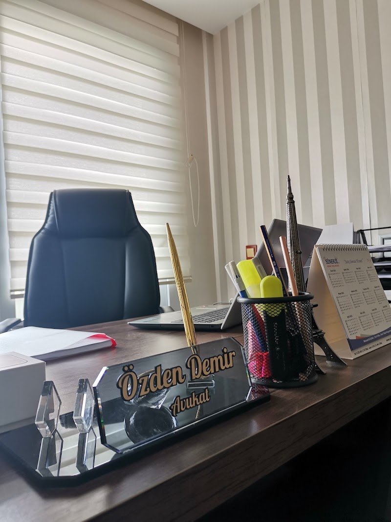 Avukat Özden Demir Hukuk&Danışmanlık Ofisi | Mersin Araç Değer Kaybı Avukatı | Mersin İşçilik Alacak Avukatı | Ceza Avukatı