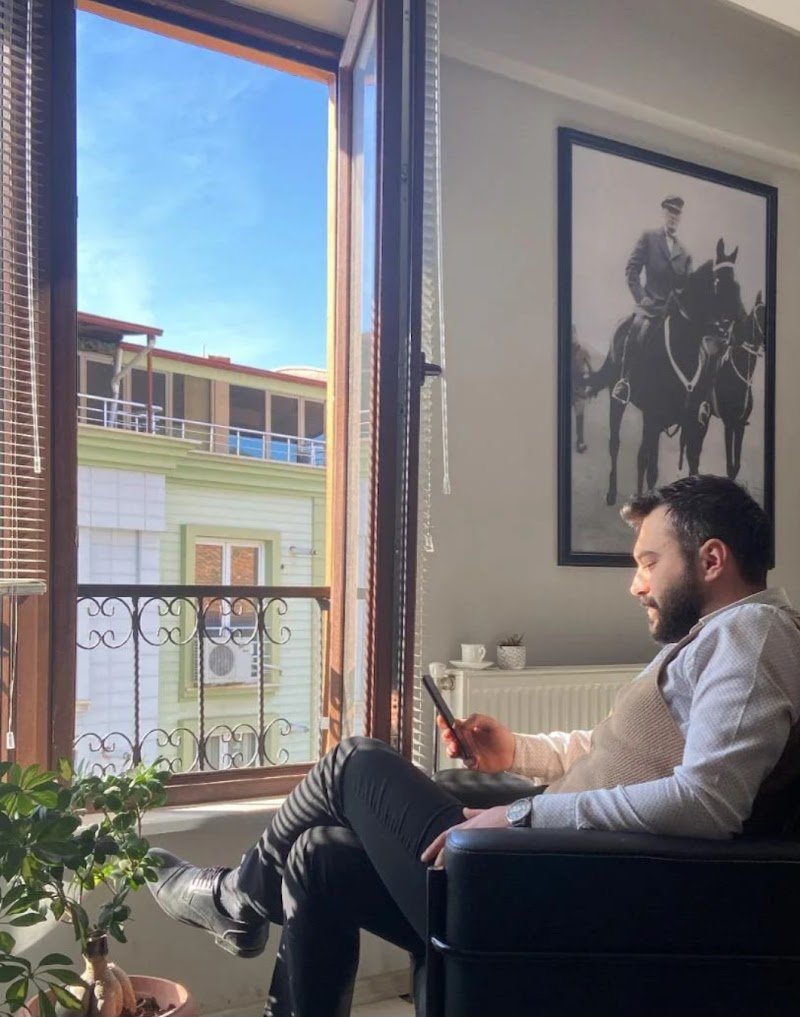 Avukat Mehmet EKİCİER