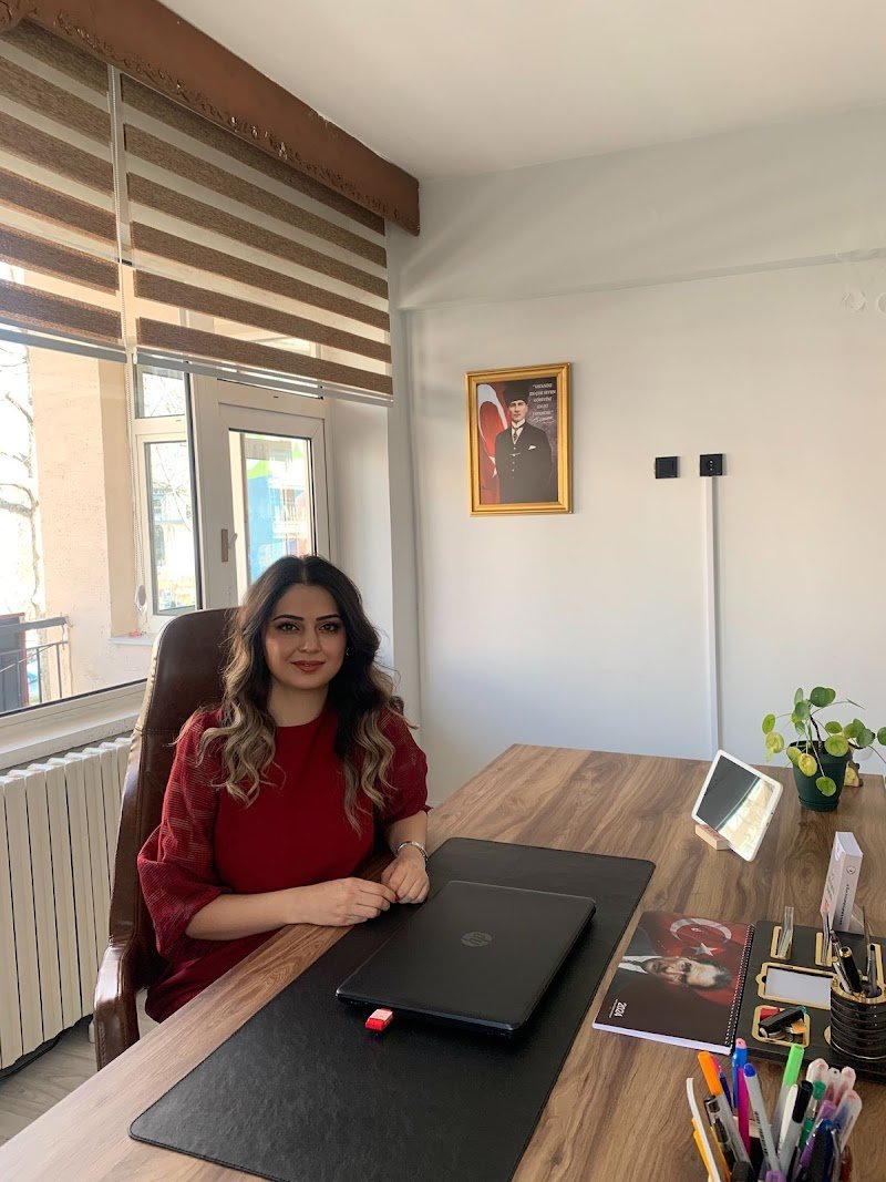 AVUKAT ELİF ÜNAL - KÜTAHYA