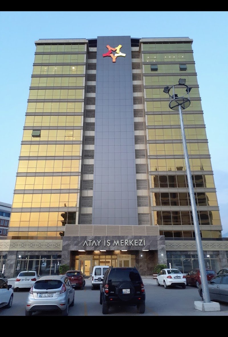 Avukat Yağmur Güçlü Hakem