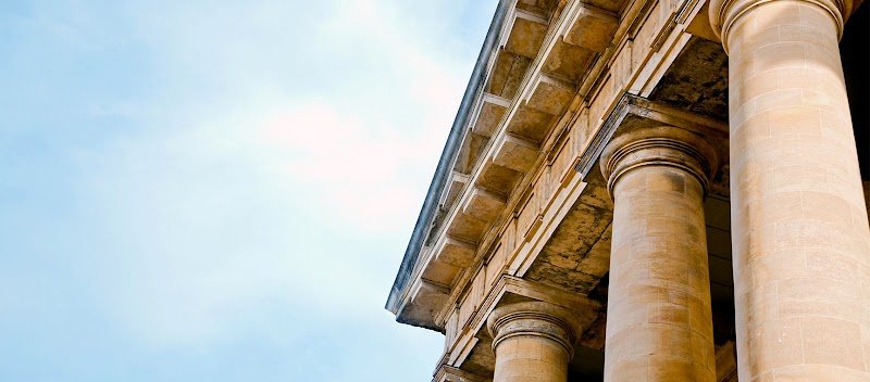 Avukat Azize YÖRECİ