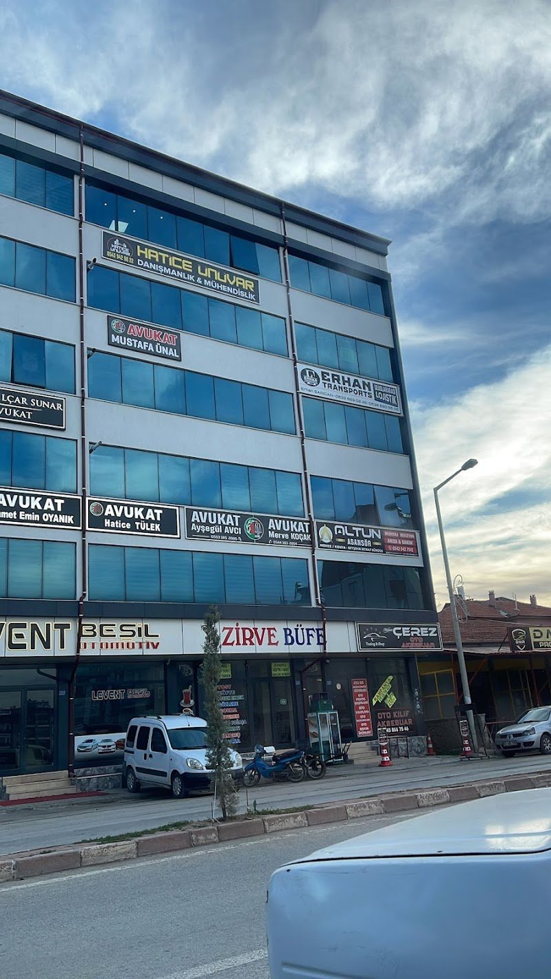 Avukat Mustafa Ünal