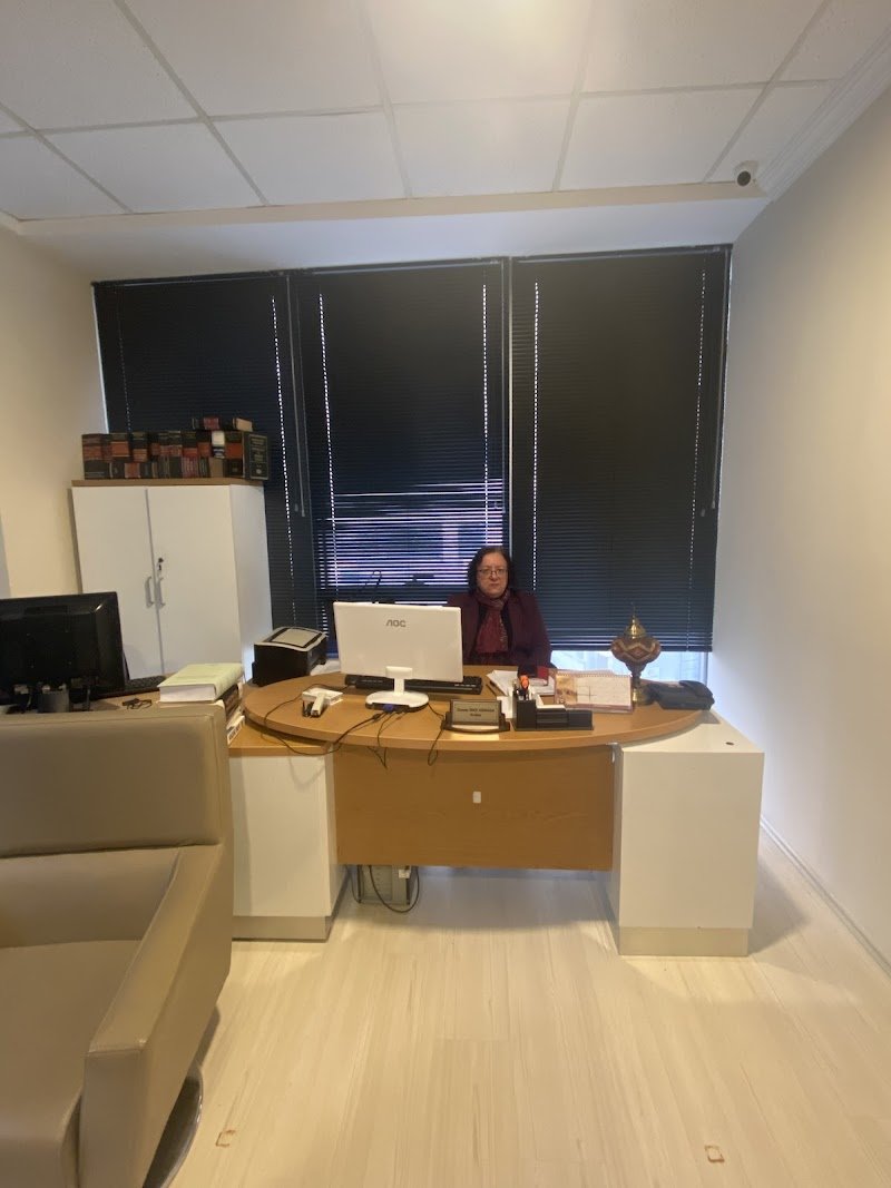 Avukat Zeynep İnce Gürhan - İstanbul Avukat - Ceza Avukatı - Boşanma Avukatı İstanbul