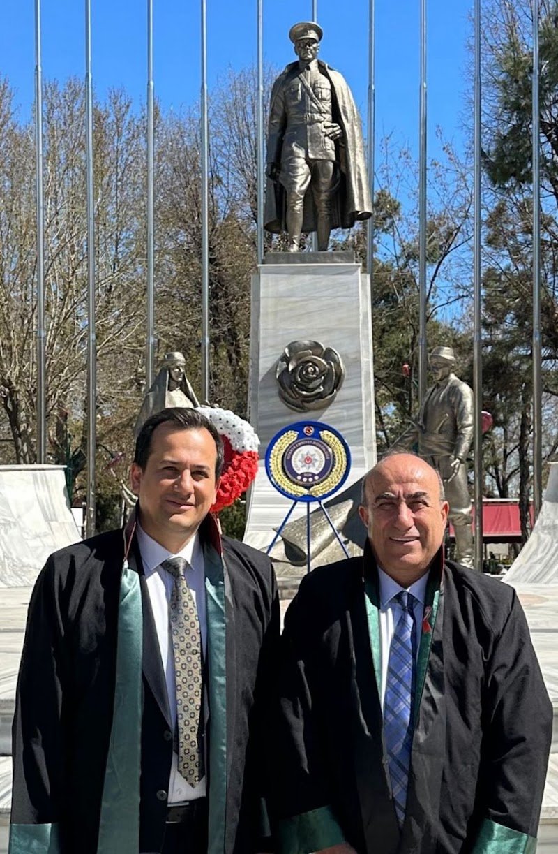 YILDIZ & YILDIZ HUKUK BÜROSU Avukat Faik YILDIZ & Avukat Ali Burak YILDIZ