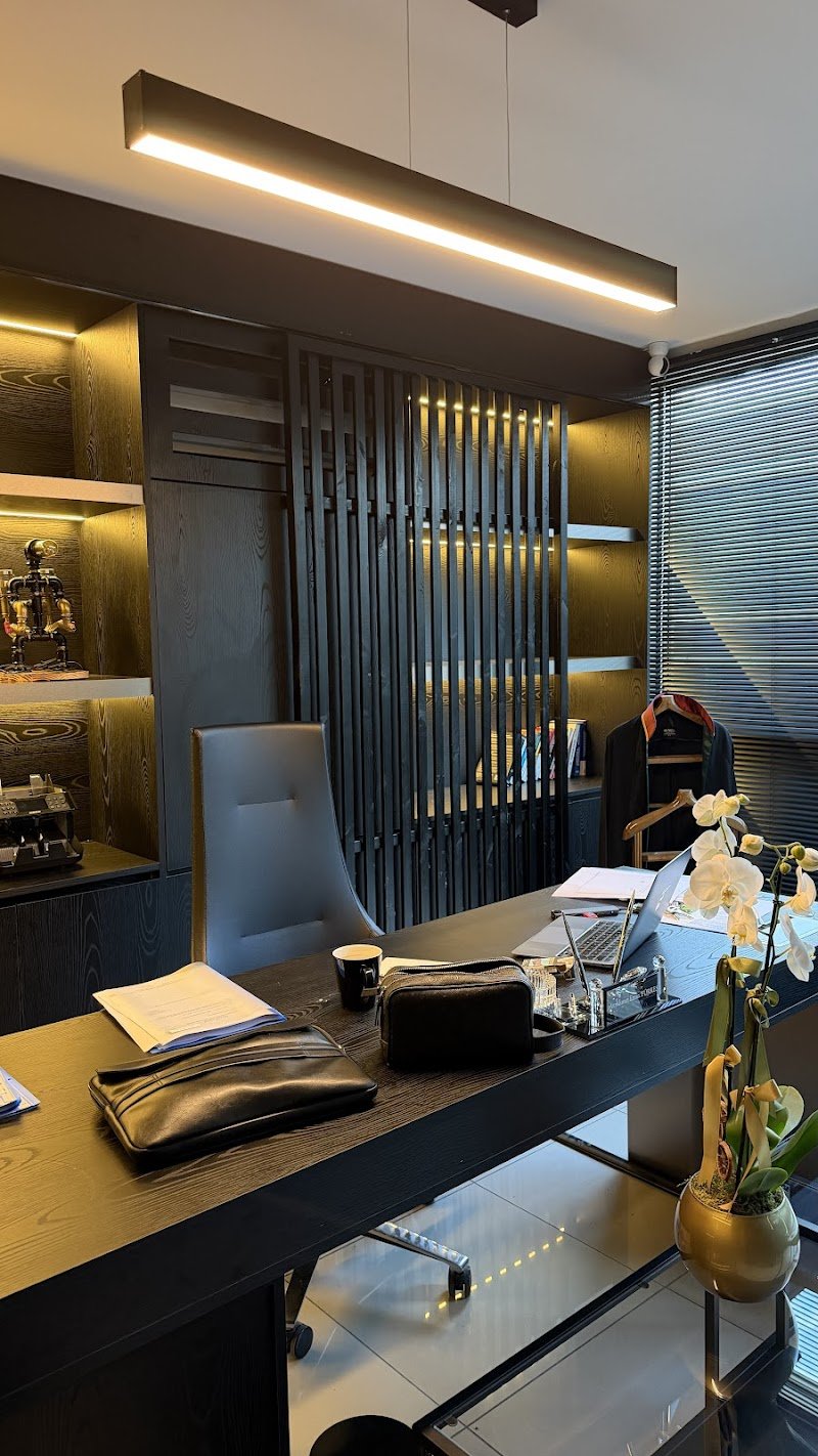 Avukat Ahmet Emin TÜRKEŞ | Hukuk ve Danışmanlık Hizmetleri | Ağır Ceza Davaları | Boşanma Davaları | Gayrimenkul Davaları