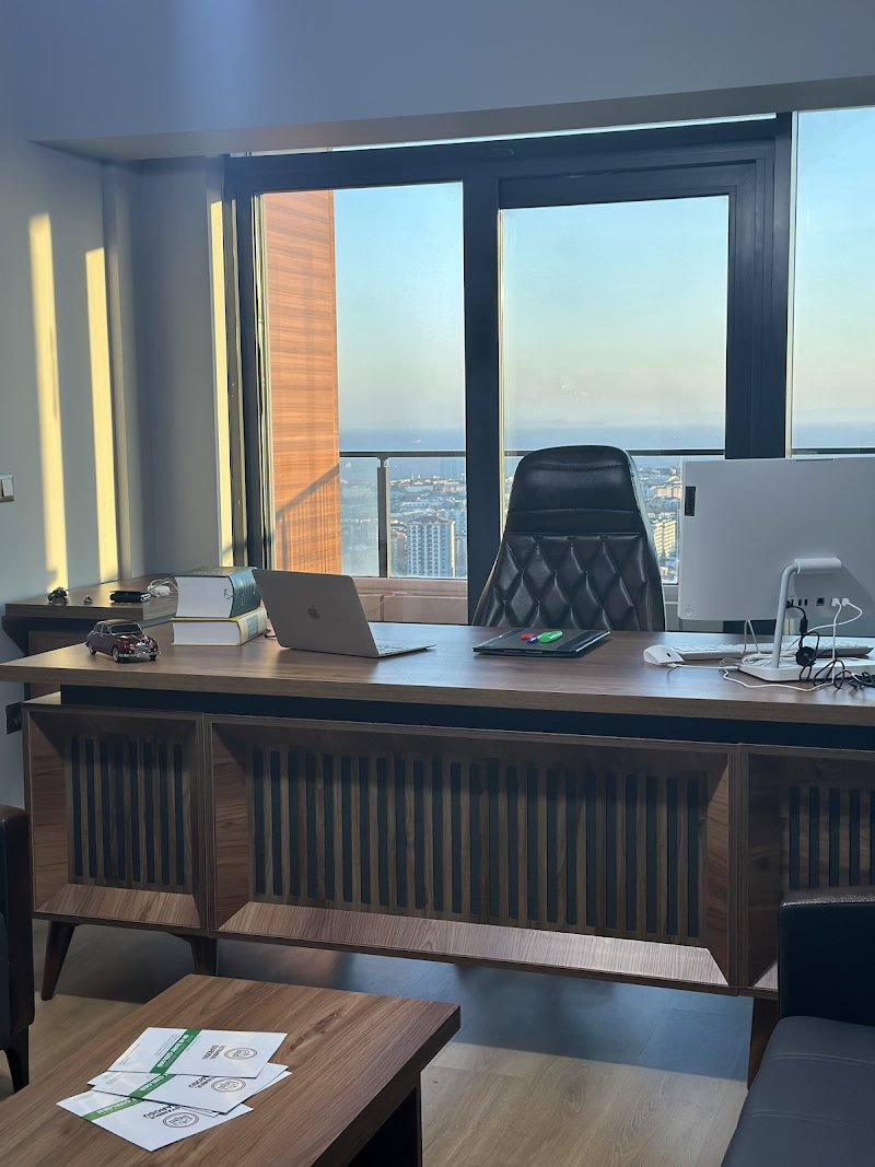 BEYLİKDÜZÜ ESENYURT AVUKAT KUBİLAY ÇELİK / BOŞANMA / CEZA / TAZMİNAT / İŞÇİ / AİLE / İDARE / ŞİRKET / TİCARET / GAYRİMENKUL