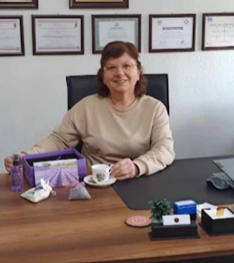 Avukat Arb.Saadet İğdeci Çomak