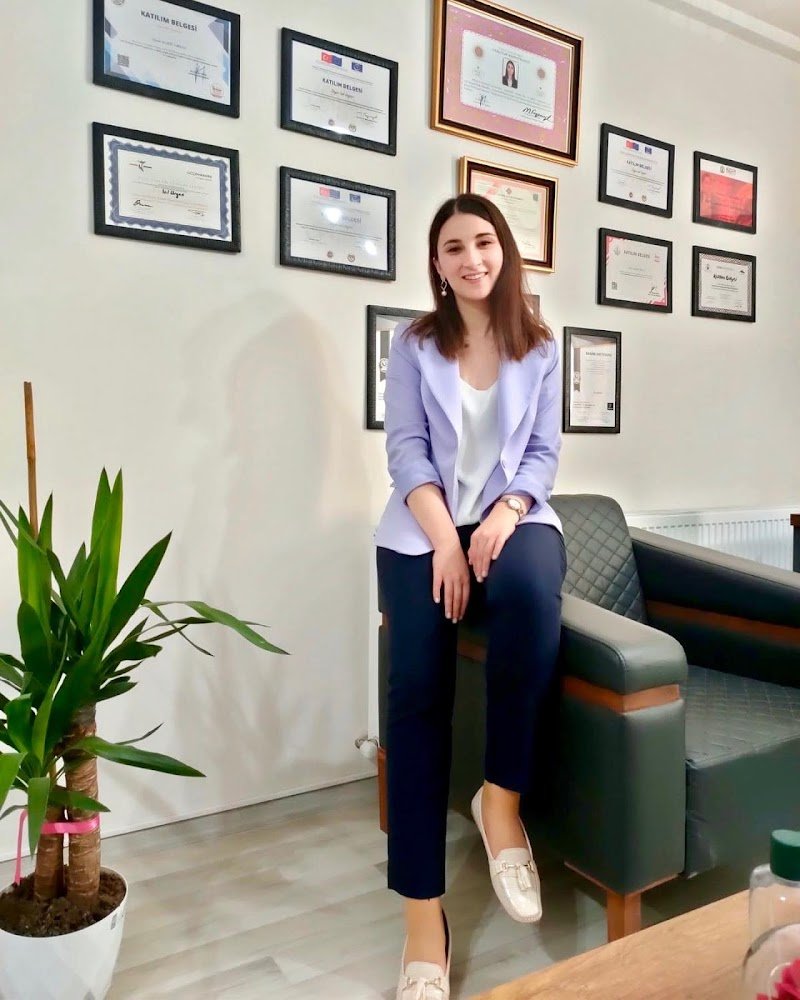 Seferihisar Avukat AV. IŞIL URGAN HUKUK VE DANIŞMANLIK -